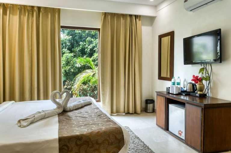 Sunday Alaya Corbett Holiday home *