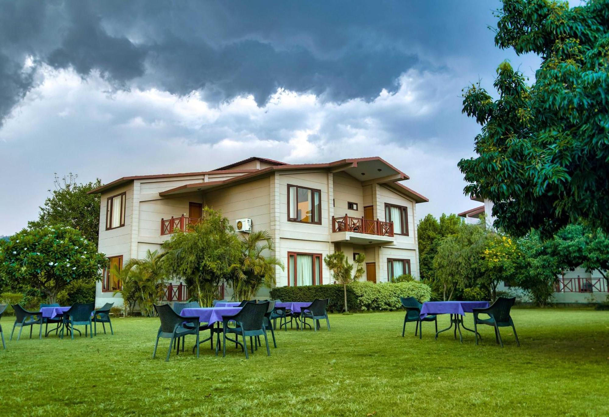 Sunday Alaya Corbett Holiday home Ramnagar (Uttarakhand)
